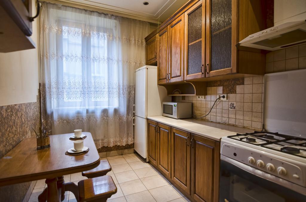 Apartment Hnatuka Center Lviv Exterior photo
